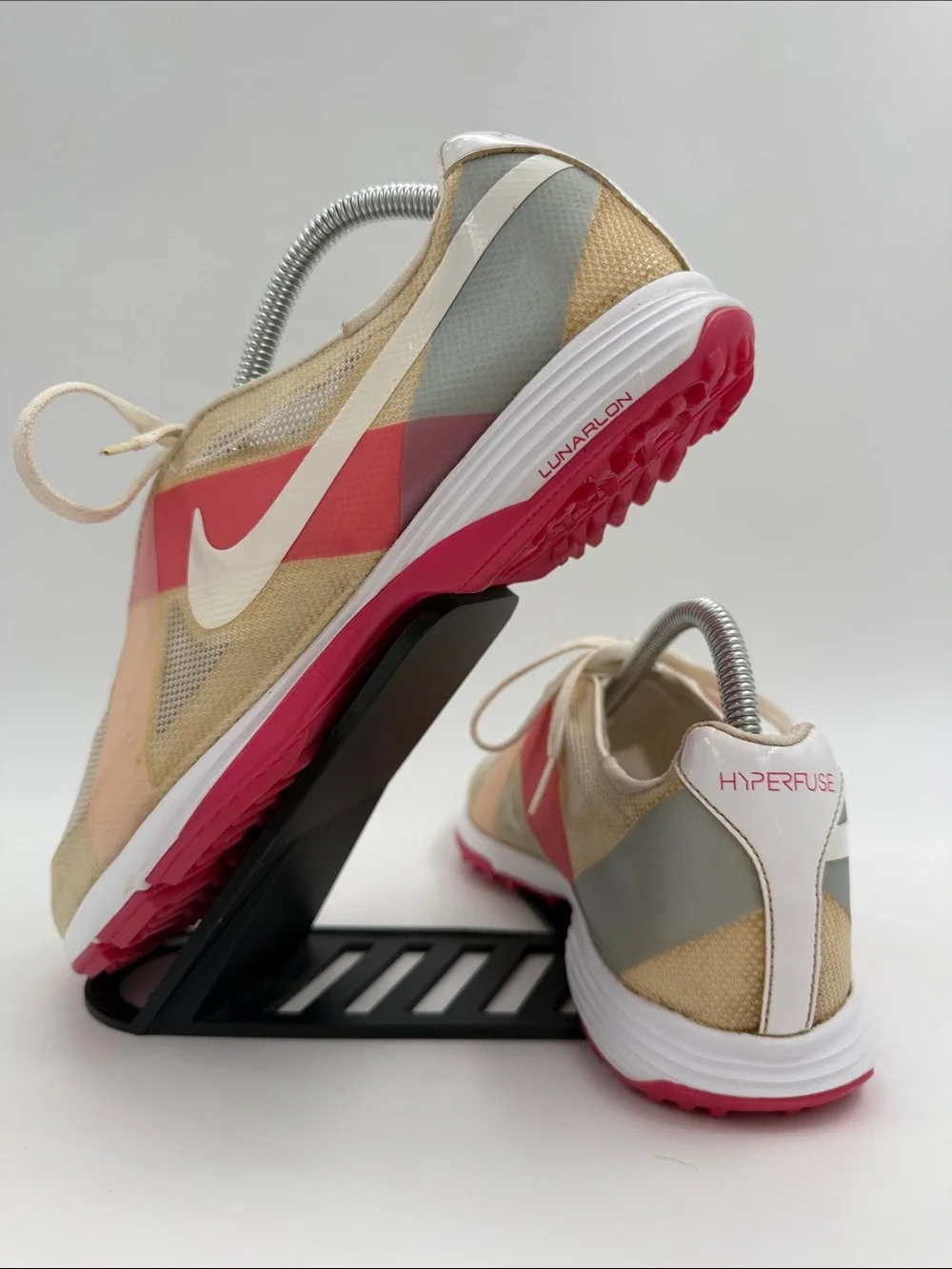 Nike Lunar Summer Lite Women's Spike-less Golf Shoe Women's Size 8.5 Peach Coral